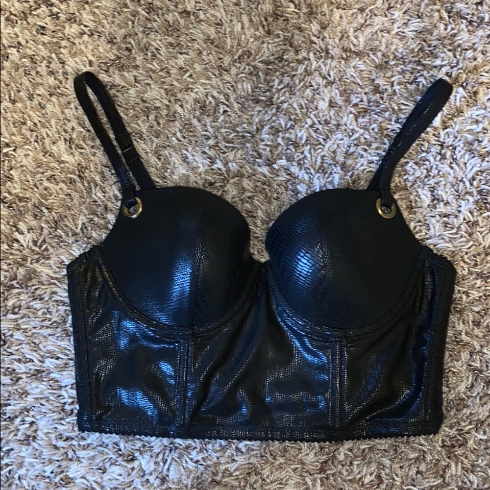 bebe crop top bra